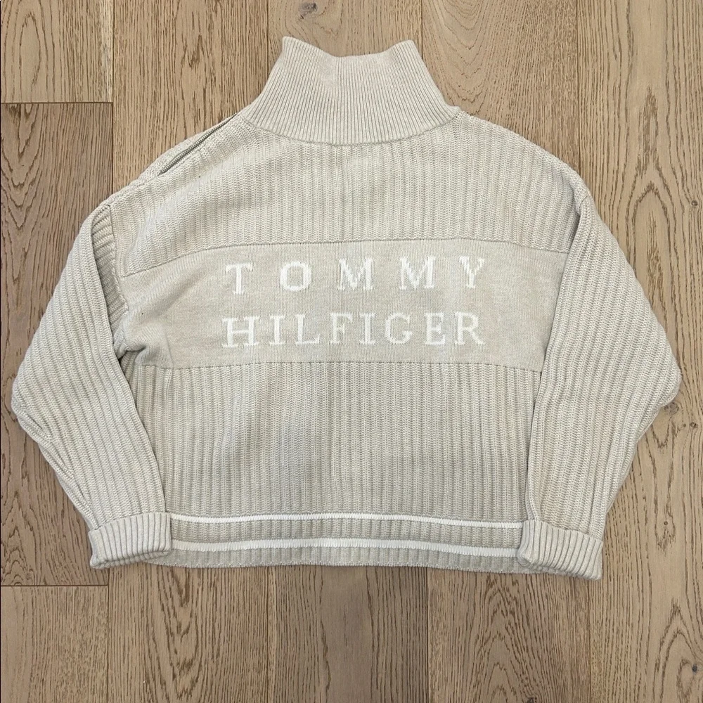 TOMMY HILFIGER ROBIN VARSITY HIGH NECK SWEATER - Picture 2 of 5